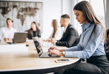 Corretor de imóveis pode ser MEI? Saiba como regularizar sua atividade