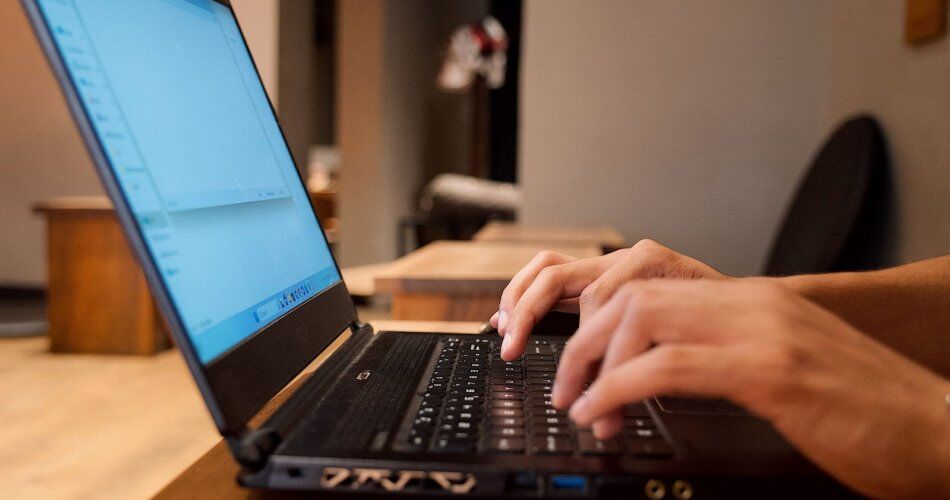 Integração PMS + Channel Manager + IA: a contabilidade dos hosts mudou